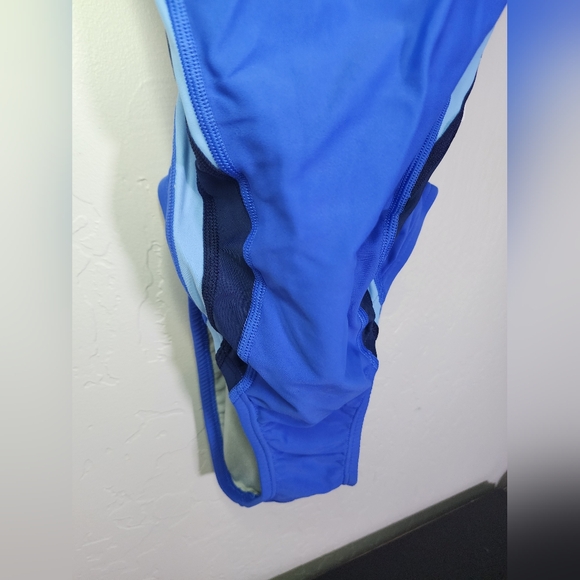 Speedo Quantom Fusion Splice Hyper Blue One Piece Swimwear Size 6 - Picture 5 of 12